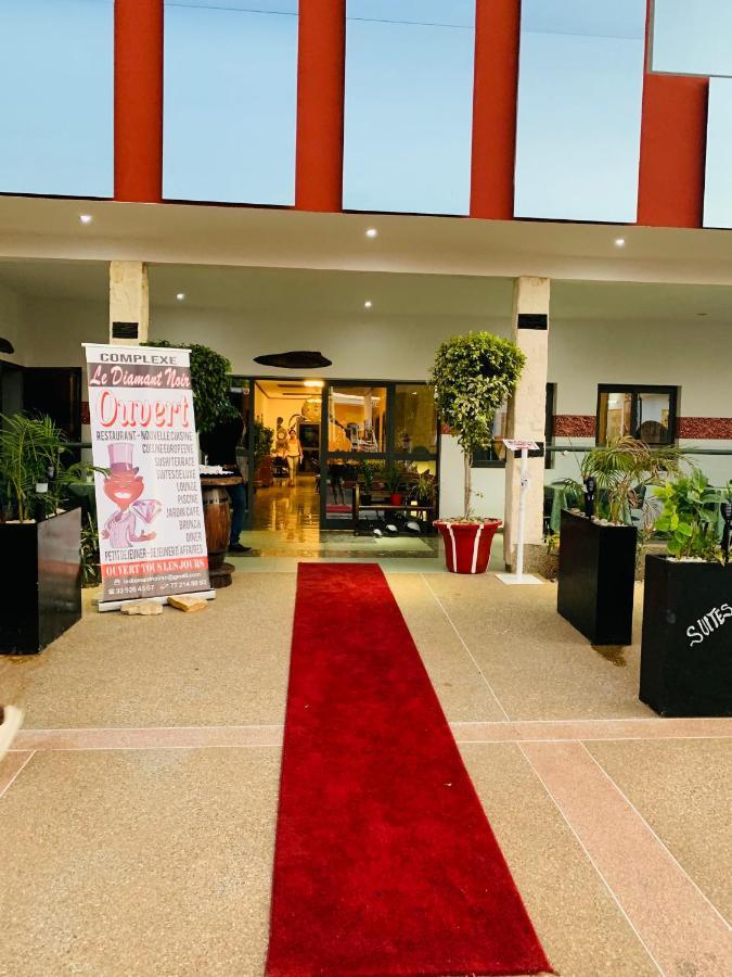 Le Diamant Noir Hotel Nguékokh Zewnętrze zdjęcie